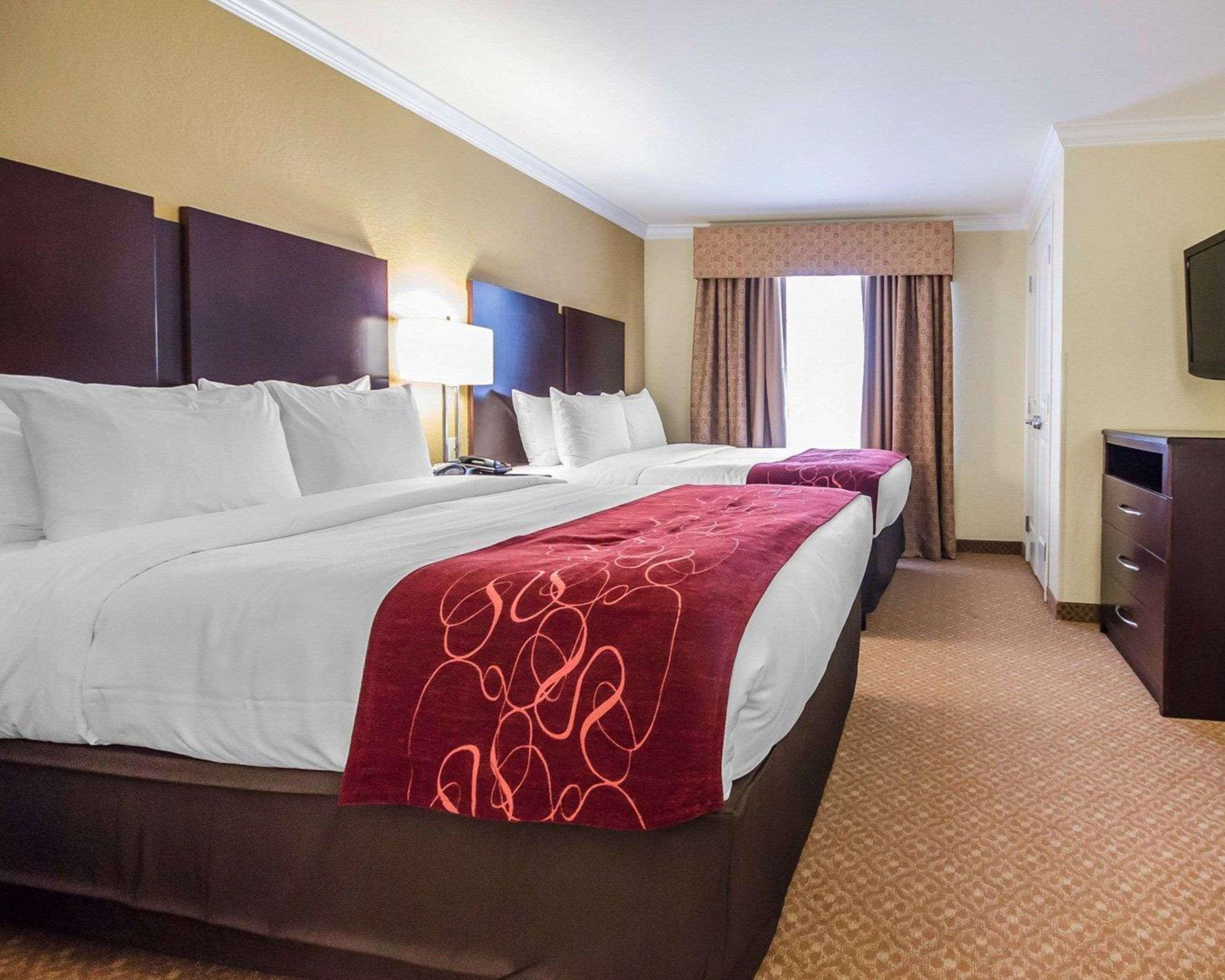 Comfort Suites Elizabethtown Εξωτερικό φωτογραφία