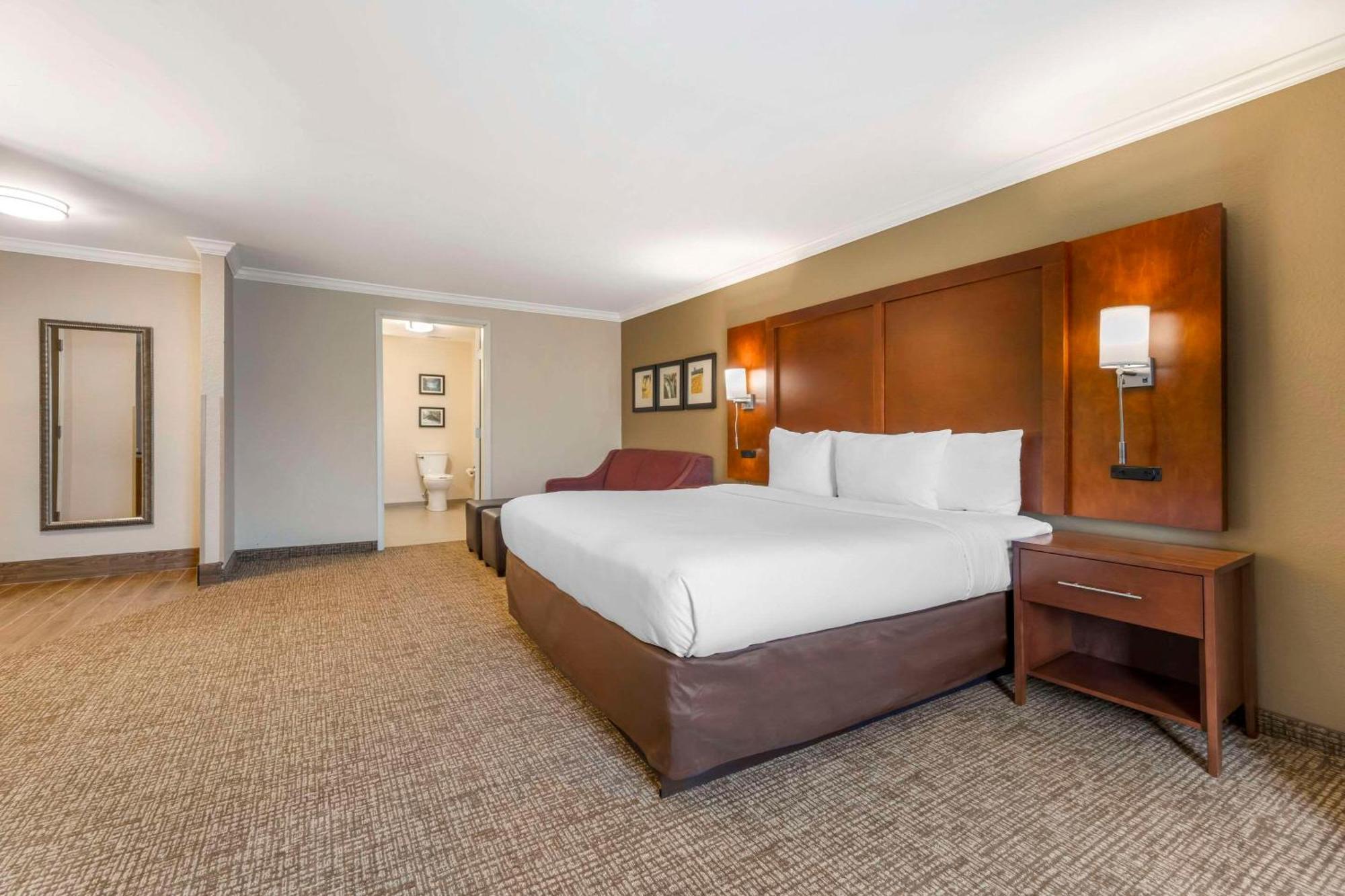 Comfort Suites Elizabethtown Εξωτερικό φωτογραφία