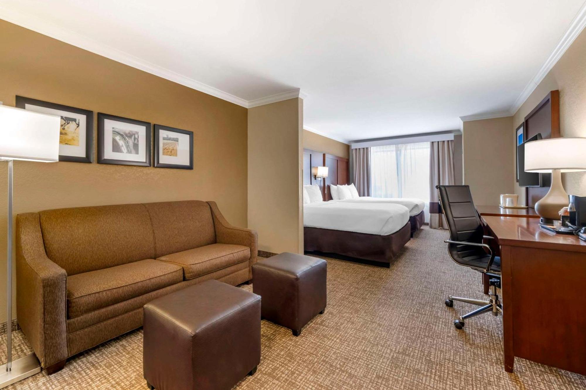 Comfort Suites Elizabethtown Εξωτερικό φωτογραφία
