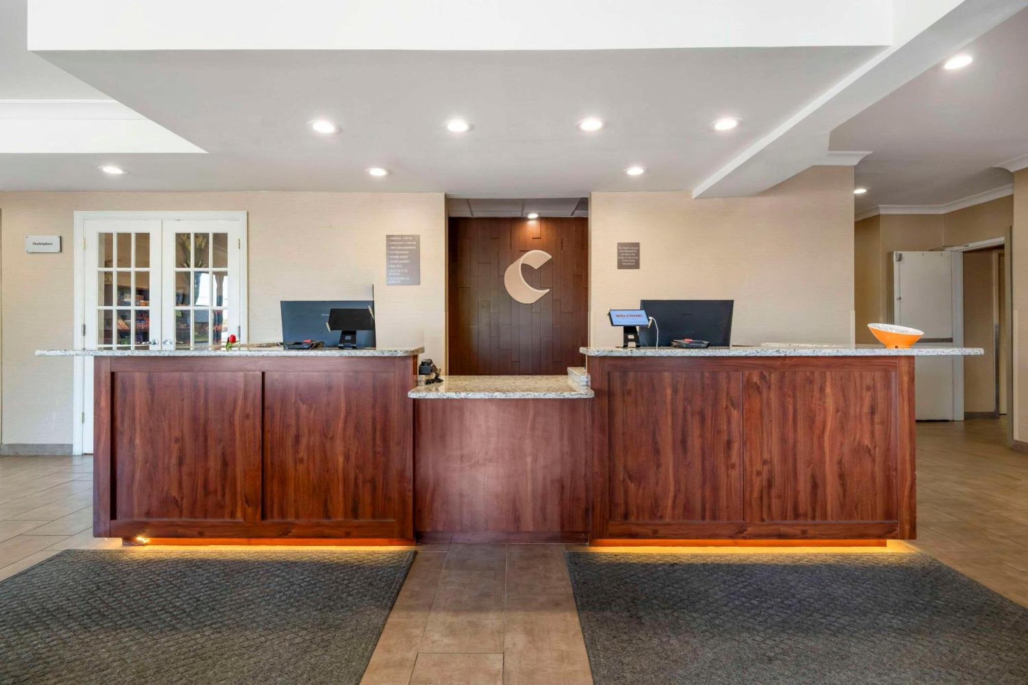 Comfort Suites Elizabethtown Εξωτερικό φωτογραφία